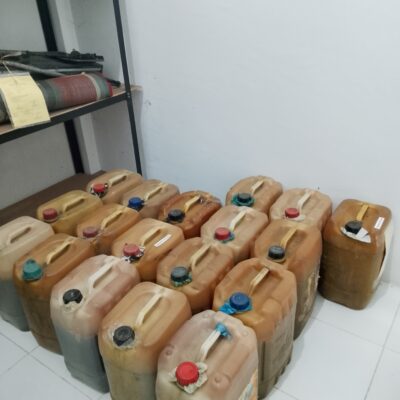 BBM PERTALITE 18 Jerigen  Total 396 Liter